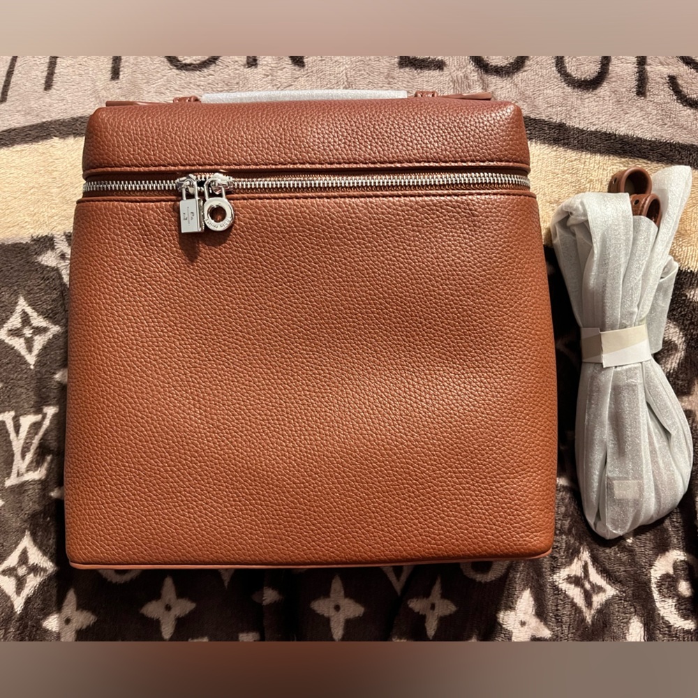 Gorgeous backpack bag